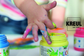 KREUL öffnet mit der neuen MUCKI Fingerfarbe den Allerkleinsten die Tür in die spannende Welt der Farben